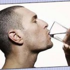 Manfaat Banyak Minum Air Putih bagi Tubuh